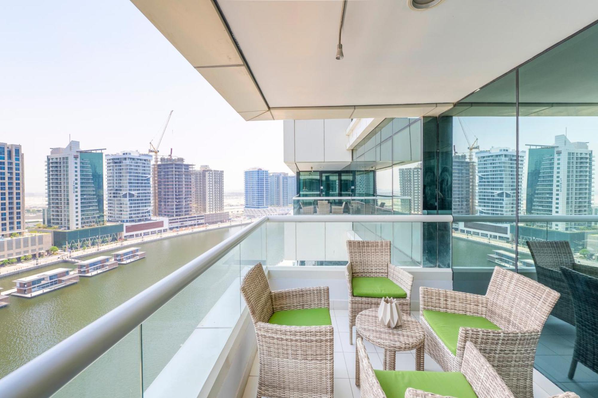 Damac Canal Views Residences Dubaï Extérieur photo
