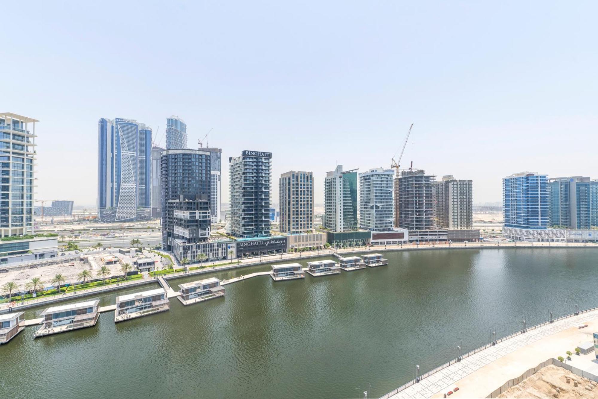 Damac Canal Views Residences Dubaï Extérieur photo