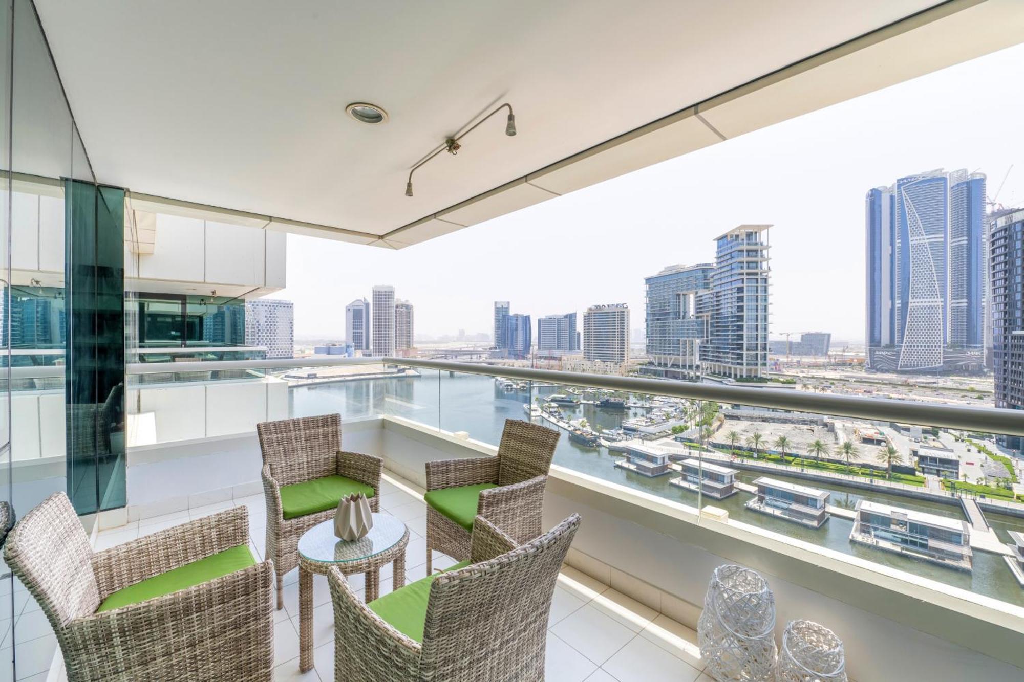 Damac Canal Views Residences Dubaï Extérieur photo